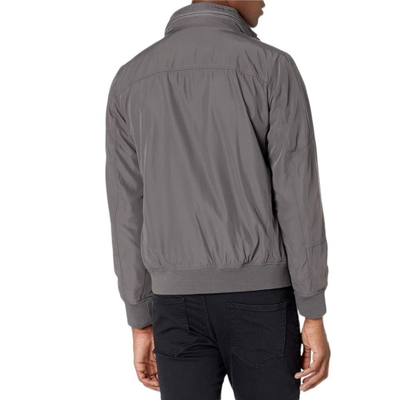 New Men’s Tommy Hilfiger Water Resistant Performance Bomber Jacket Size M - Picture 8 of 14